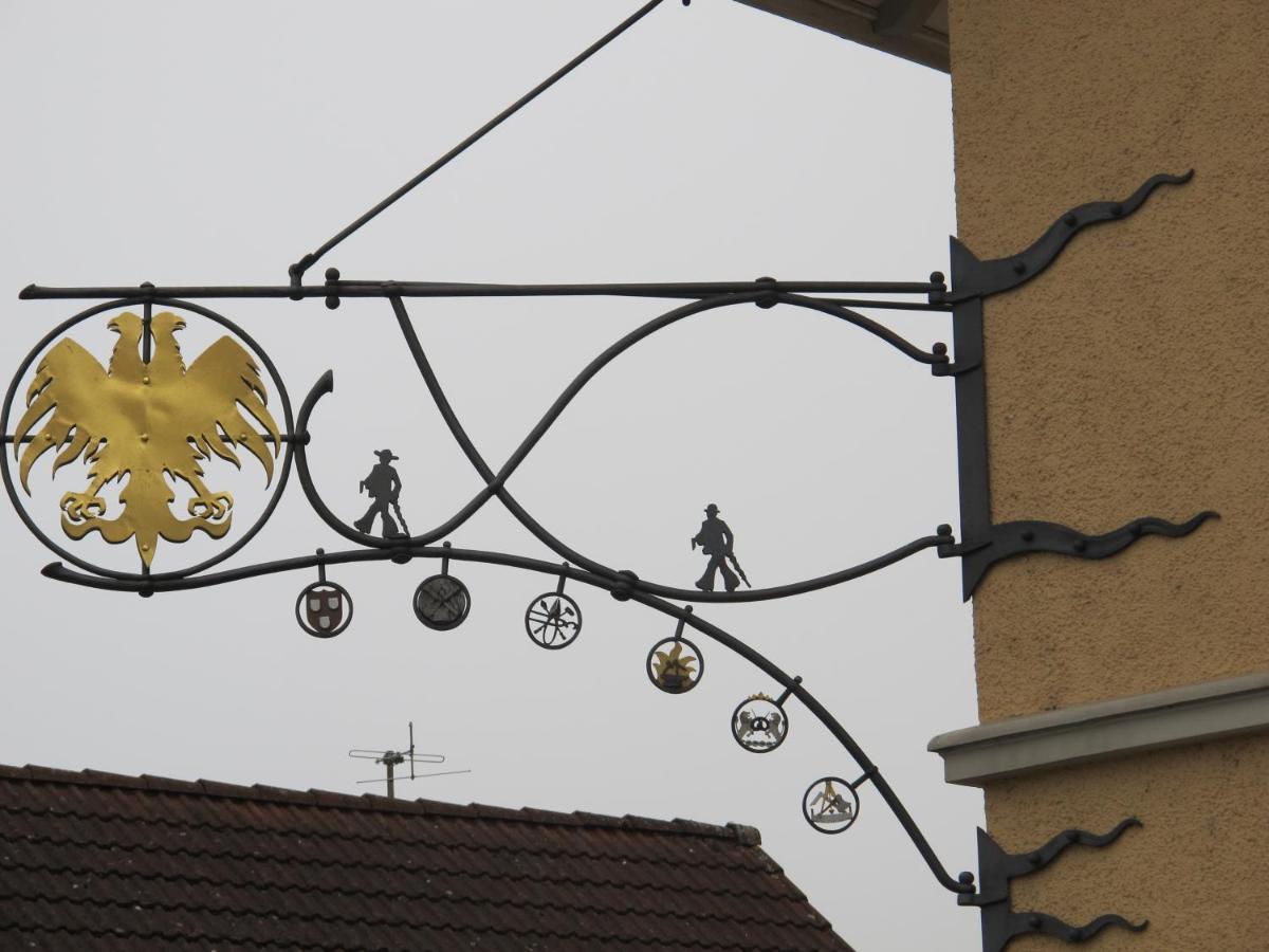 מלון Wangen im Allgäu Gasthaus Adler מראה חיצוני תמונה
